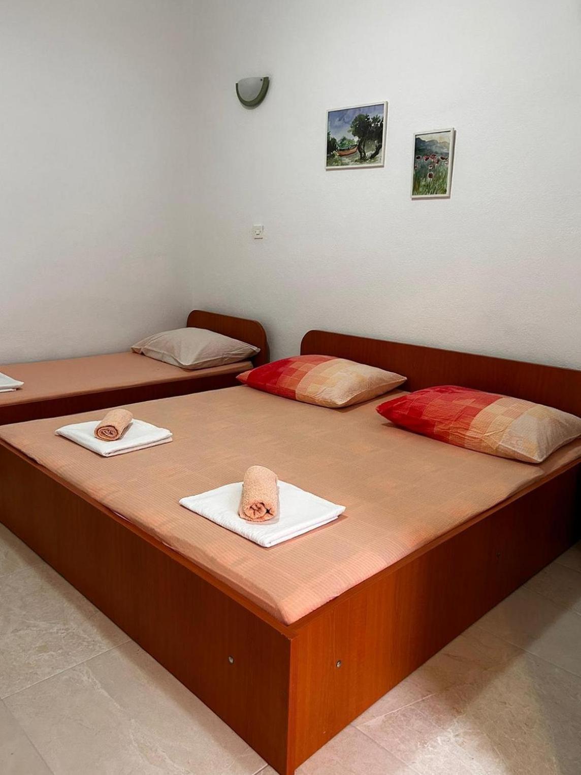 Apartments By The Sea Podaca, Makarska - 4734 エクステリア 写真