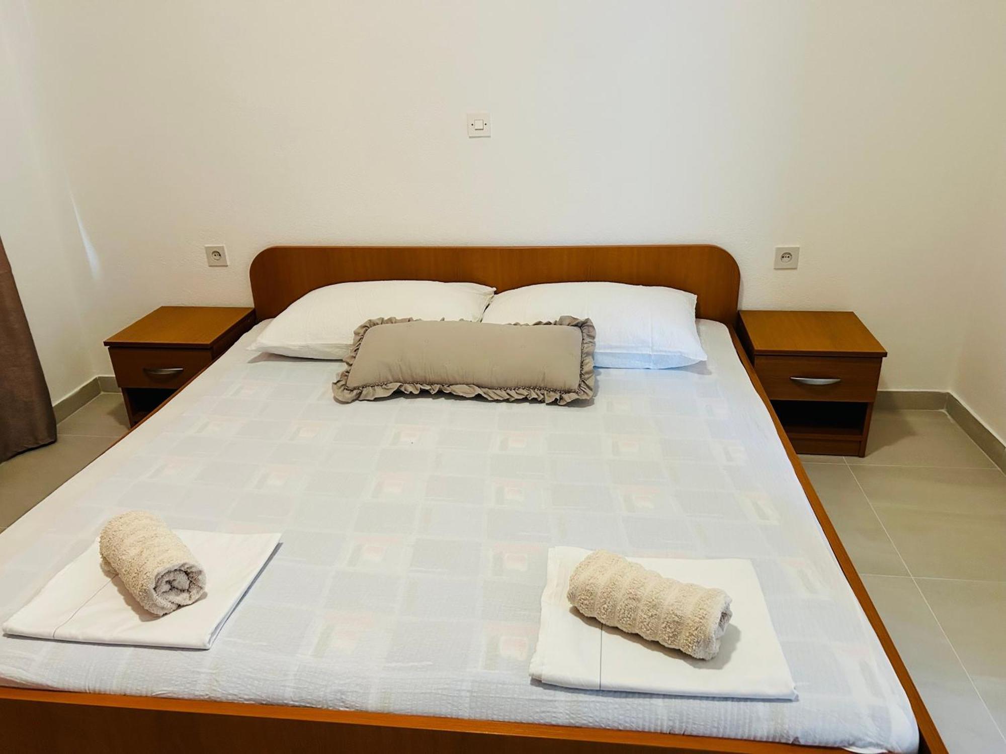 Apartments By The Sea Podaca, Makarska - 4734 エクステリア 写真